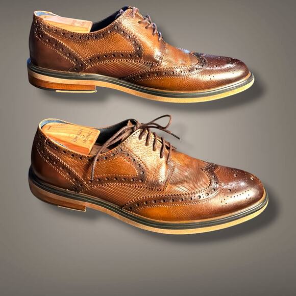 Men\'s US 11M  ENGLISH LAUNDRY  Brown Leather Brogue Wingtip Dress Shoes EUC